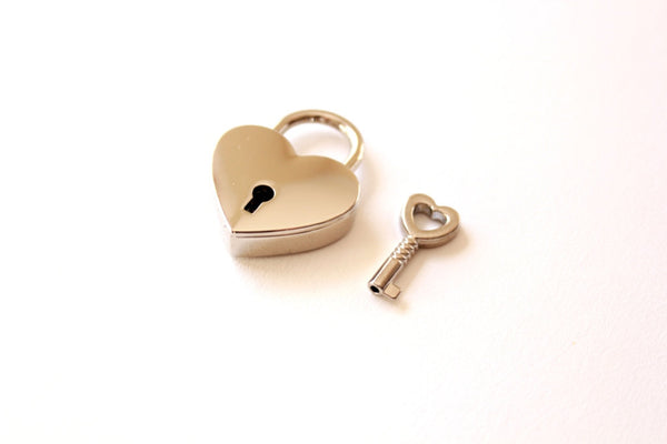 Small Heart Lock and Key/heart padlock & heart key wedding favors key favors