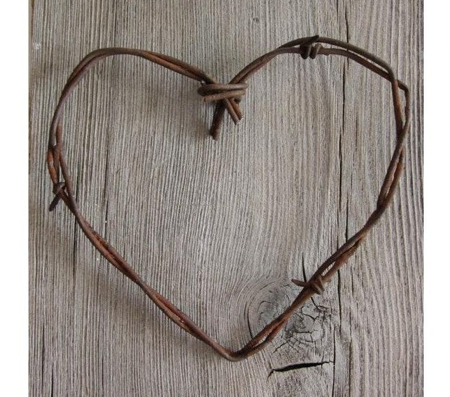 Simple Barbed Wire Heart